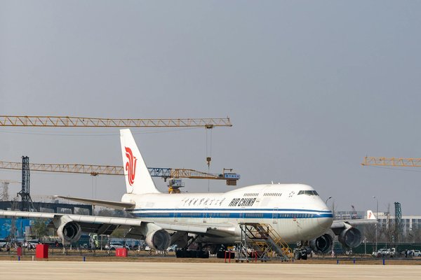 Quels sont les équipements nécessaires pour un camping en région de forêt de conifères en hiver?